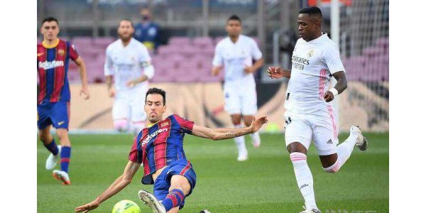 Wszyscy tęsknią za szczęśliwym czasem w Barcelonie i Realu Madryt